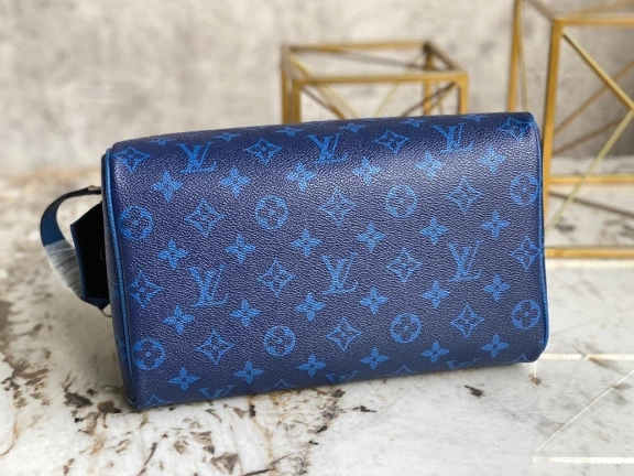 Cheap POUCH KIT LOUIS TOILET DOPP VUITTON 0726